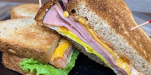 Breakfast Sandwich