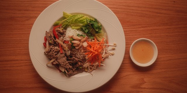 Beef Vermicelli Noodle Bowl