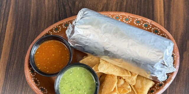 Super Burrito Box