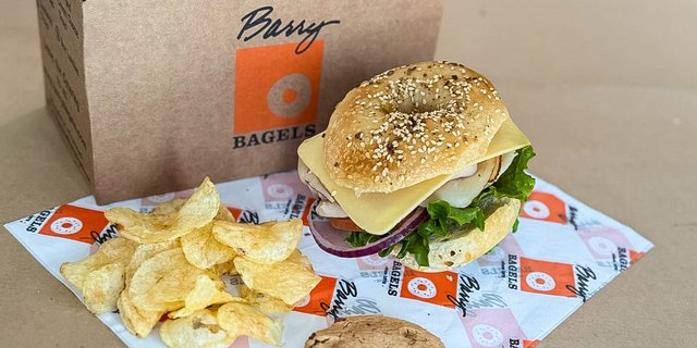Turkey & Provolone Bagel Sandwich Boxes