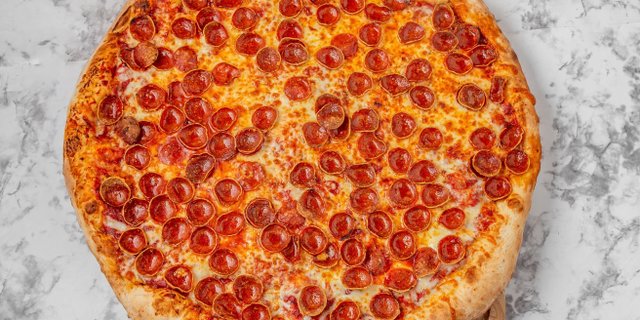 Pepperoni-Stuffed Crust Cheese Pizza