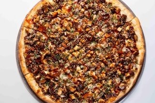 Sesame Chicken Pizza Pie