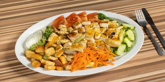 Grilled Chicken Breast Salad