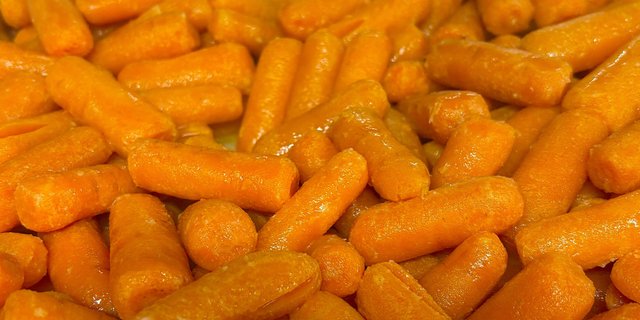 Baby Buttered Carrots
