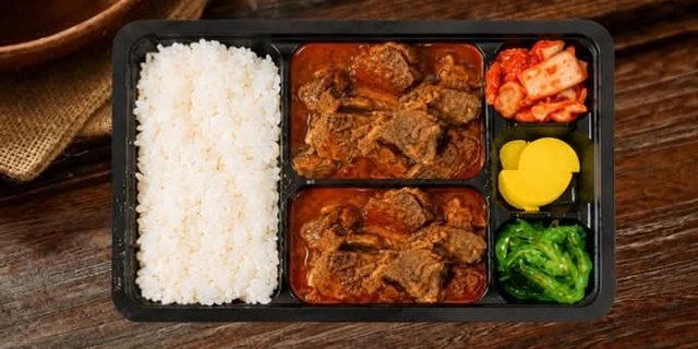 Tomato Wagyu Bento