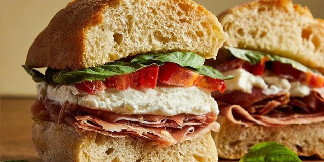 Italian Sandwich Boxed Lunch