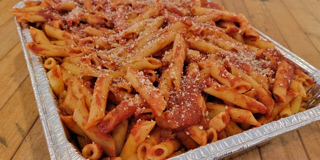 Penne Pasta w/ Sauce