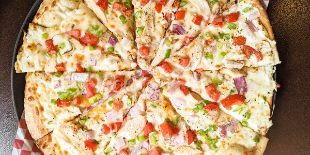 Chicken Bacon Ranch Pizza