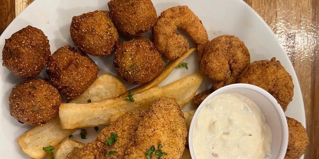 Catfish & Shrimp Combo