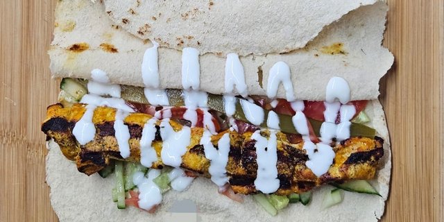 Shish Tawook Pita