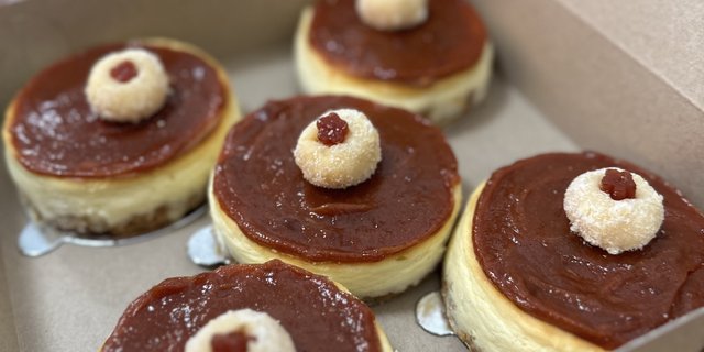 Guava Cheesecake