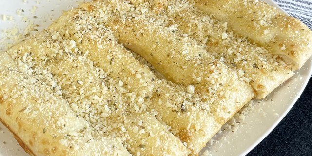 Classic Breadsticks