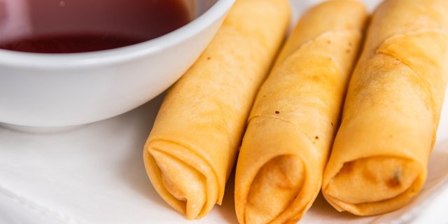 Crispy Egg Rolls
