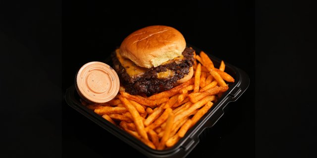 Smash Burger Plate