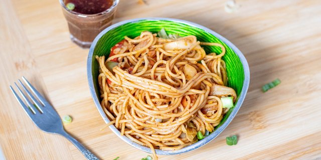 Stir-Fried Veg Noodles