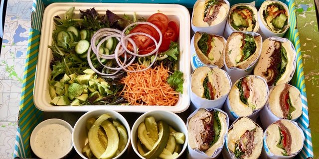 Signature Sandwich & Salad Combo Tray