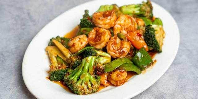Stir-Fried Jumbo Shrimp w/ Vegetables in Spicy Garlic Sauce