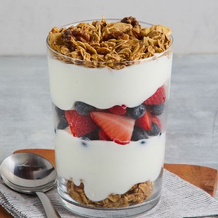 Individual Fresh Yogurt & Berry Parfait