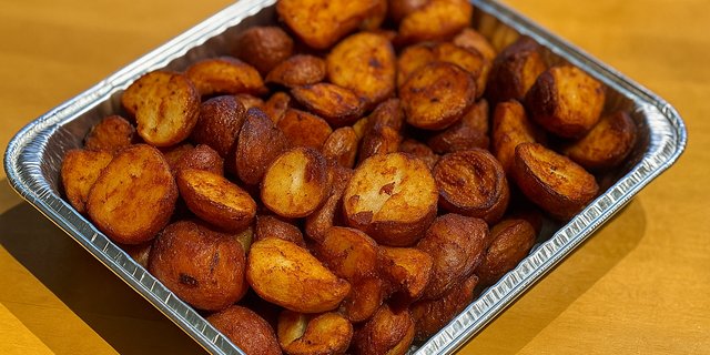 Eggy’s Potatoes Tray