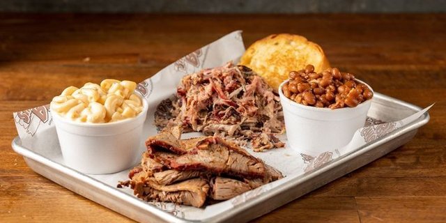 1 Meat & 2 Sides Buffet