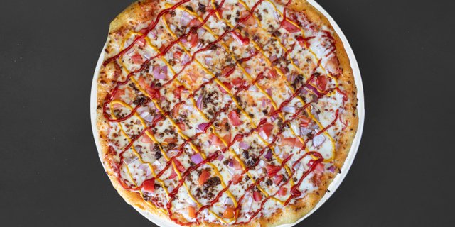 Cheeseburger Pizza