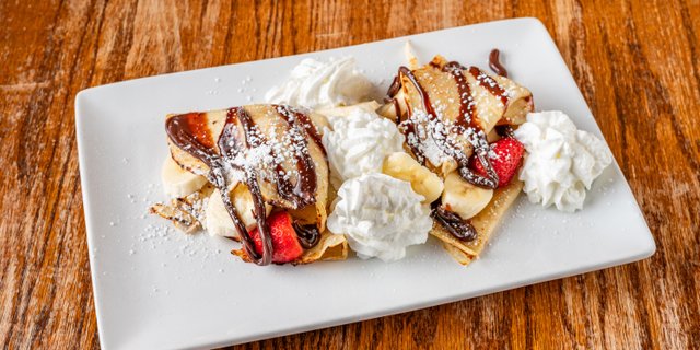Breakfast Fresh Fruit Crepes