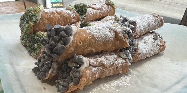 Cannoli