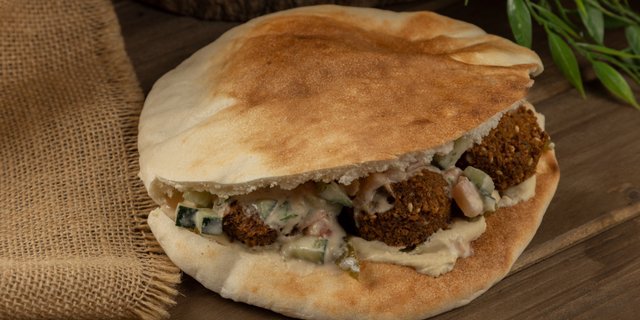 Falafel Pita