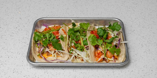 Lemongrass Chicken Taco