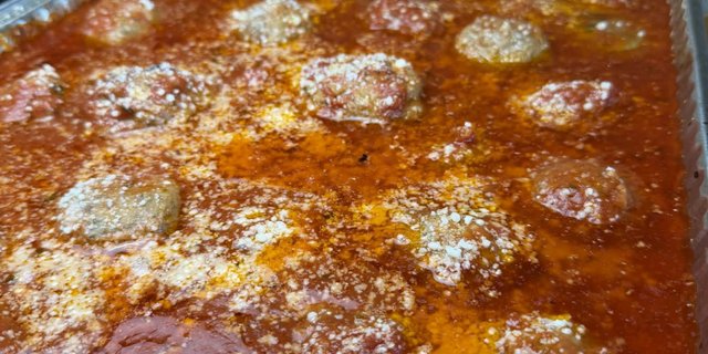 Meatball Tray w/ Marinara Sauce
