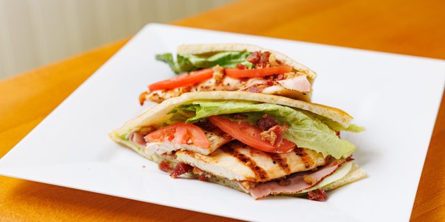 Viga Chicken Club Sandwich