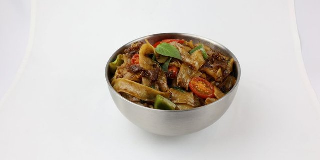 Drunken Noodles Tray