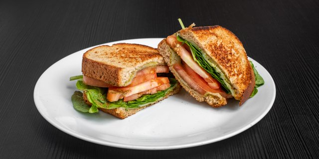 Tomato Treat Sandwich
