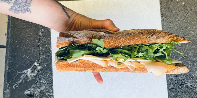 Turkey Pesto Sandwich