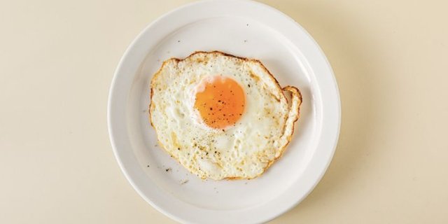 Yuppie Hills Scrambled Eggs