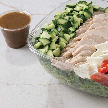 Catering Caprese Salad With Grilled Chicken