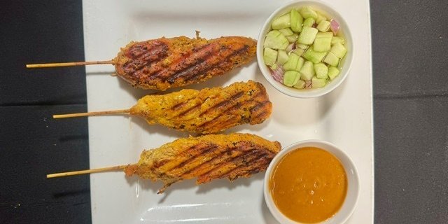 Chicken Satay Skewers Tray