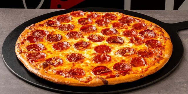 Gluten-Free Pepperoni Pizza