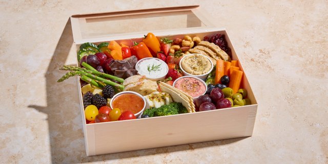 The Vegegrazian Picnic Package