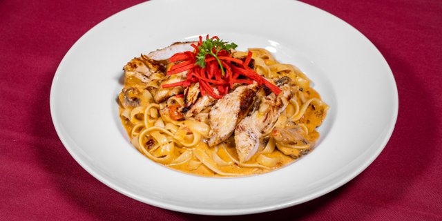Spicy Chicken Alfredo