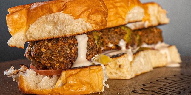 Falafel Sliders