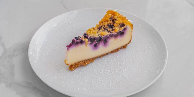 Lemon-Blueberry Crumb Cheese Cake