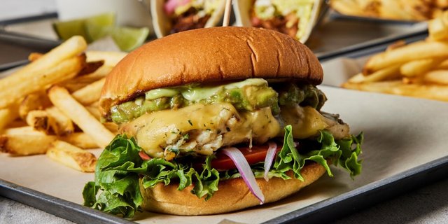Cali Chicken Sandwhich