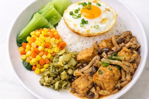 Tofu With Mixed Mushrooms