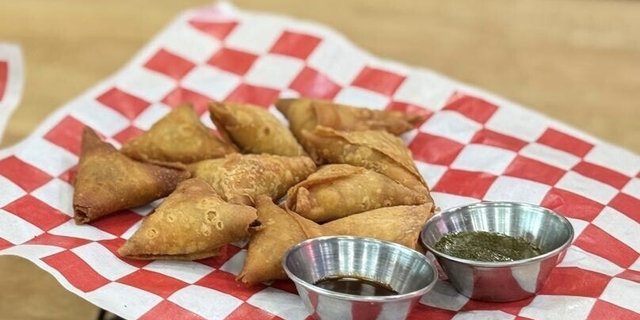 Hyderabad Onion Samosas