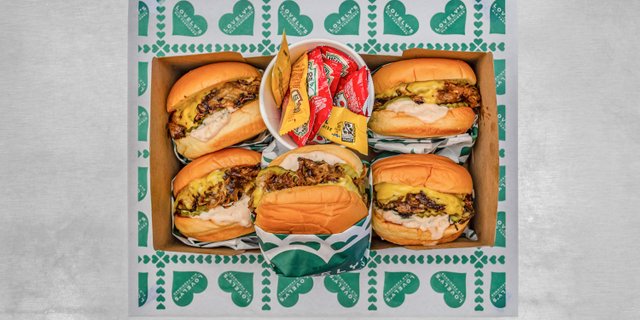 5 Charlotte's Special Burgers
