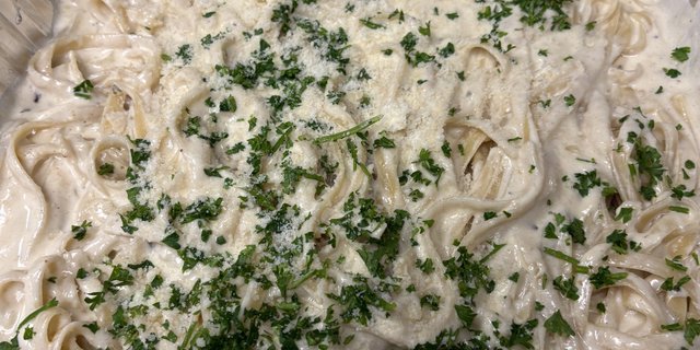Fettuccine Alfredo
