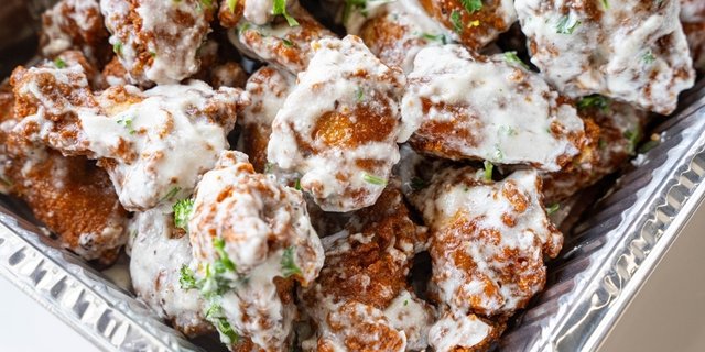 Half Tray - Lemon Garlic Wings