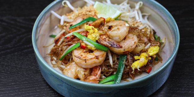 Pad Thai Tray