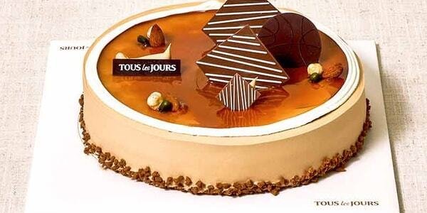 Classic Mocha Cake